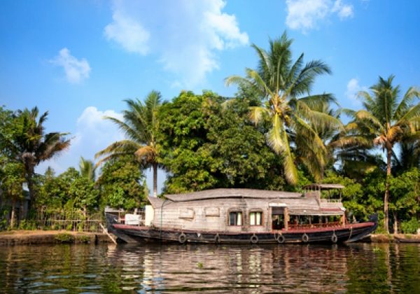 places to visit in kerala